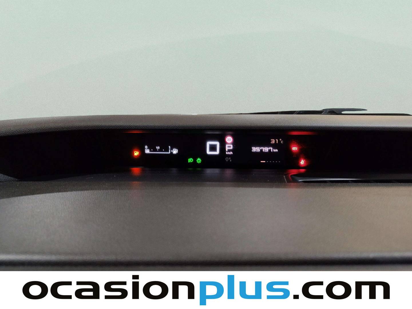 Citroën C3 Aircross Citroën C3 Aircross Hybrid 145 Plus e-DCS6 (145 CV) híbrido