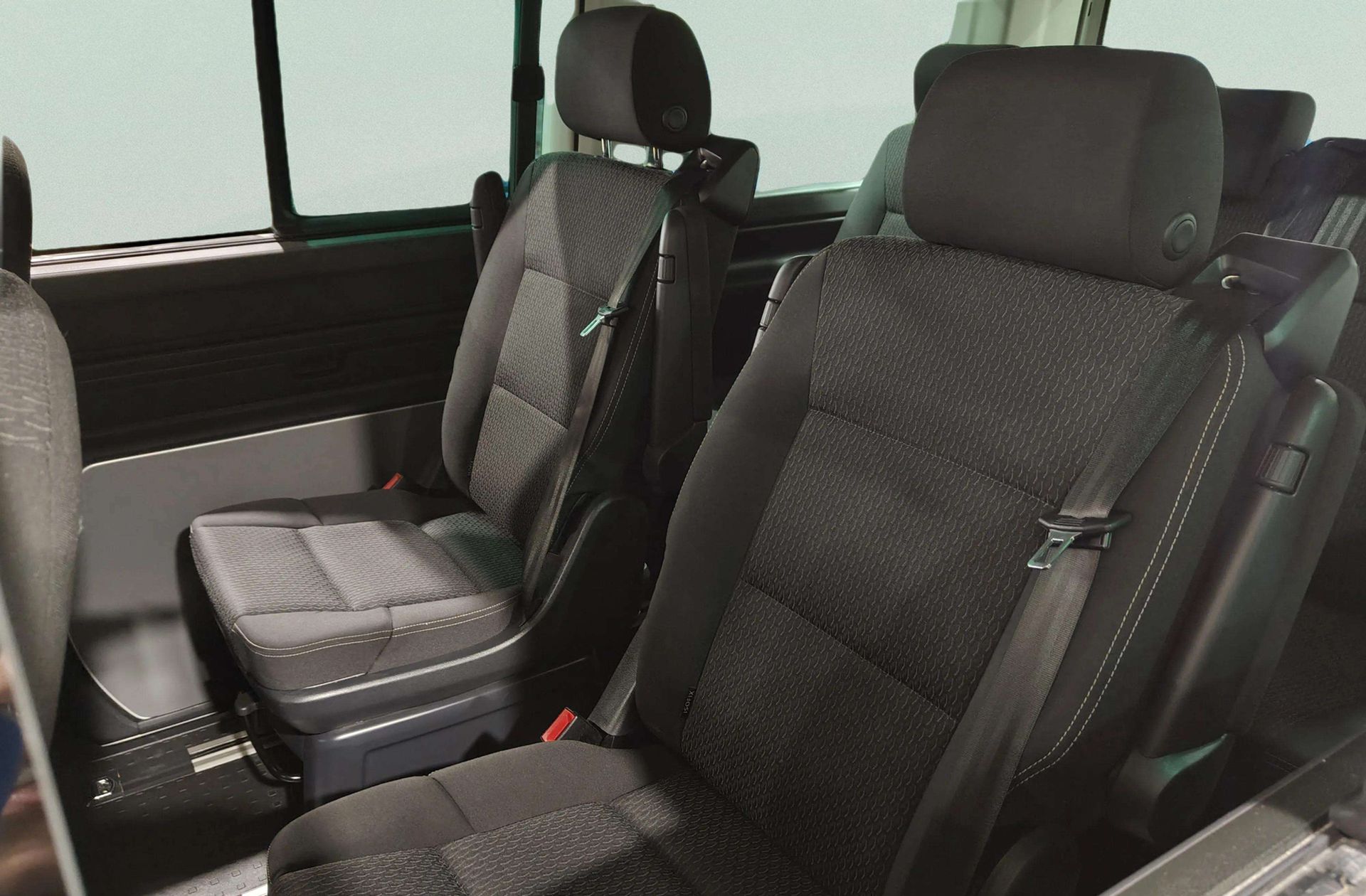 Volkswagen Multivan Outdoor Corto 2.0 TDI BMT DSG 7 plazas - foto 11