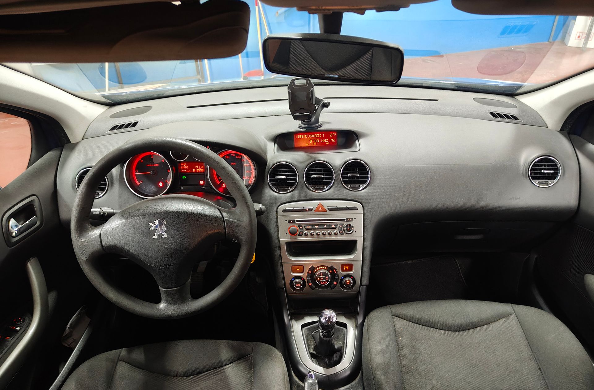 Peugeot 308 1.6 HDi Confort - foto 6