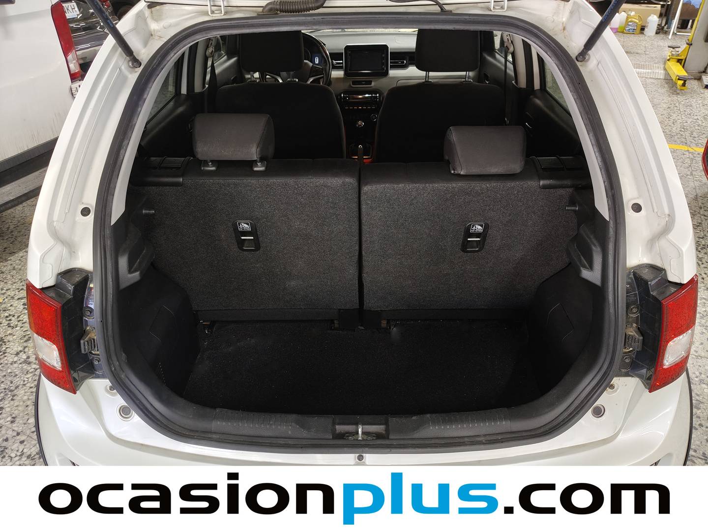 Fotos maletero Suzuki Ignis Suzuki Ignis 1.2 GLX (90 CV)