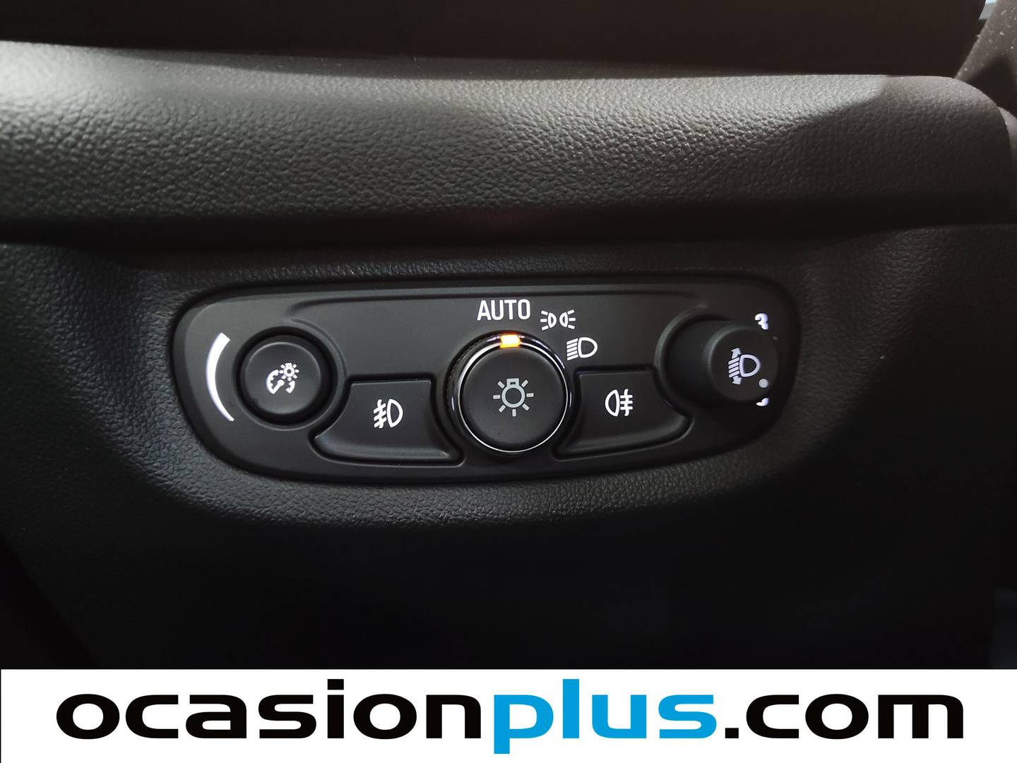 Paquetes del Opel Insignia Opel Insignia GS 1.6 CDTI TD Selective Pro (136 CV)