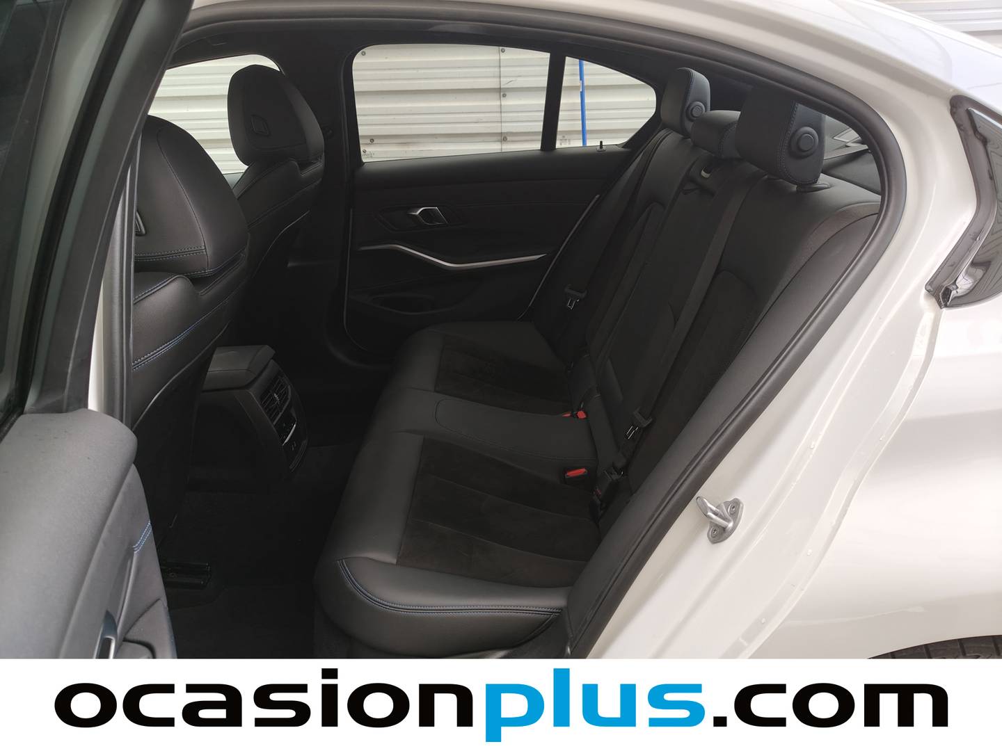 Foto asientos traseros BMW Serie 3 BMW Serie 3 318d (150 CV) Pack M
