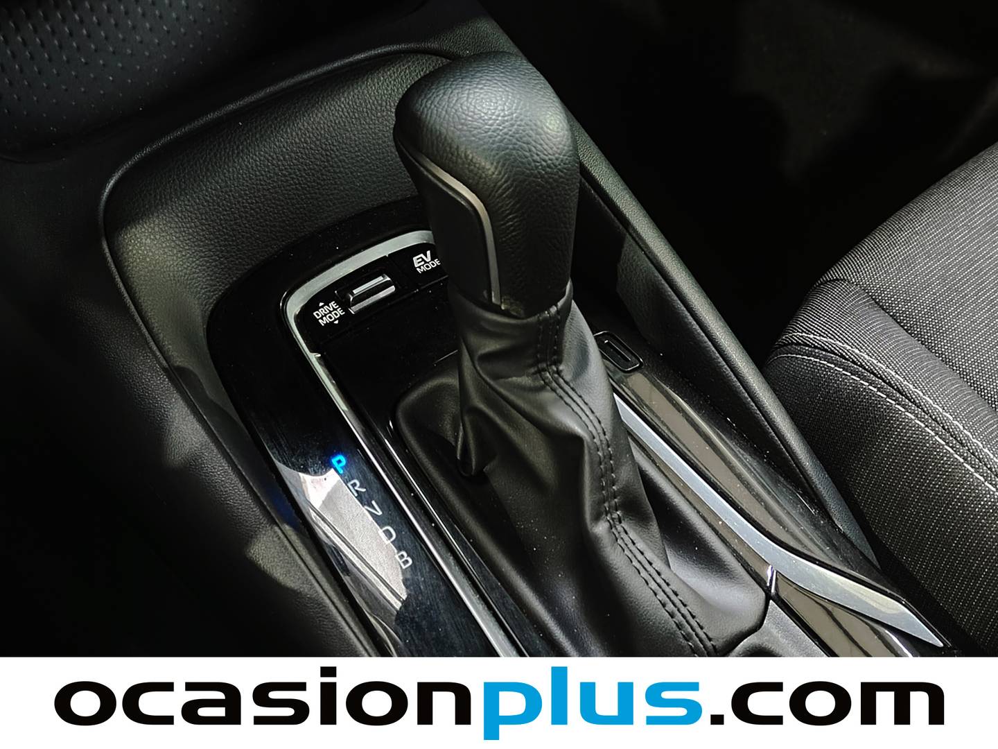 Foto Toyota Corolla Toyota Corolla 140H Active Plus Touring Sport (140 CV)