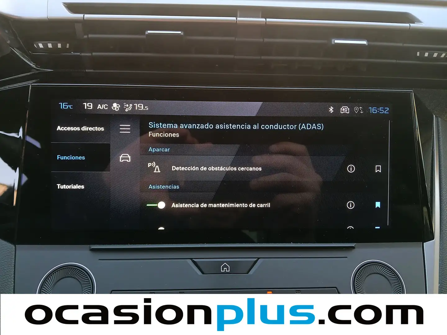 Foto Peugeot 308 Peugeot 308 Allure Hybrid eDCS6 (145 CV)