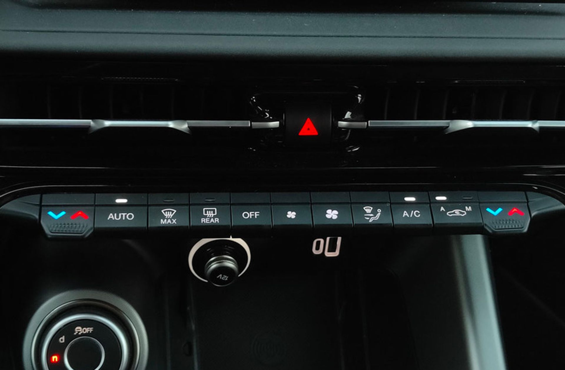 Alfa Romeo Tonale 1.6 DS Sprint FWD - foto 38