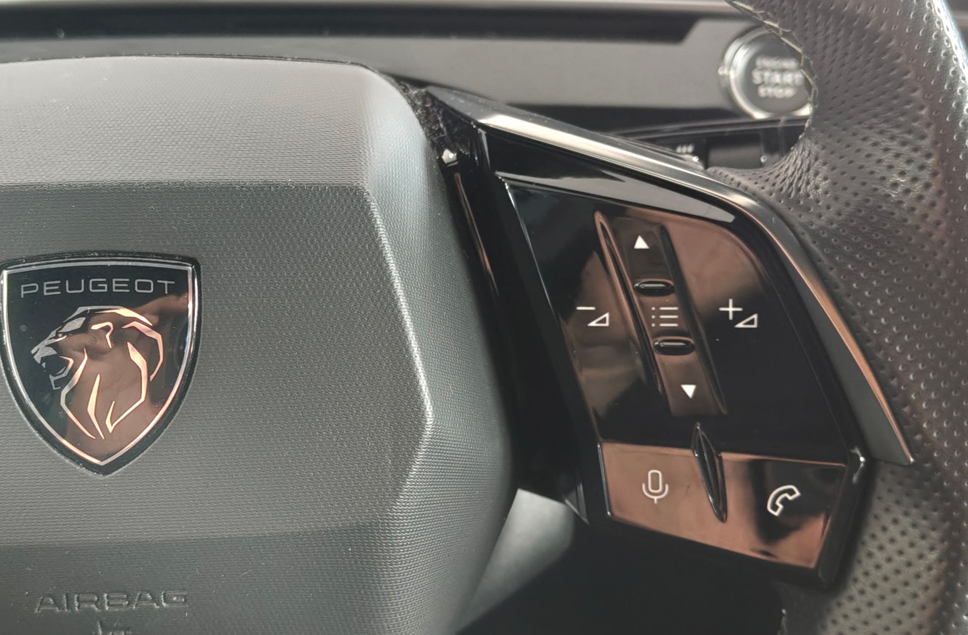 Peugeot 3008 Hybrid GT eDCS6 - foto 34