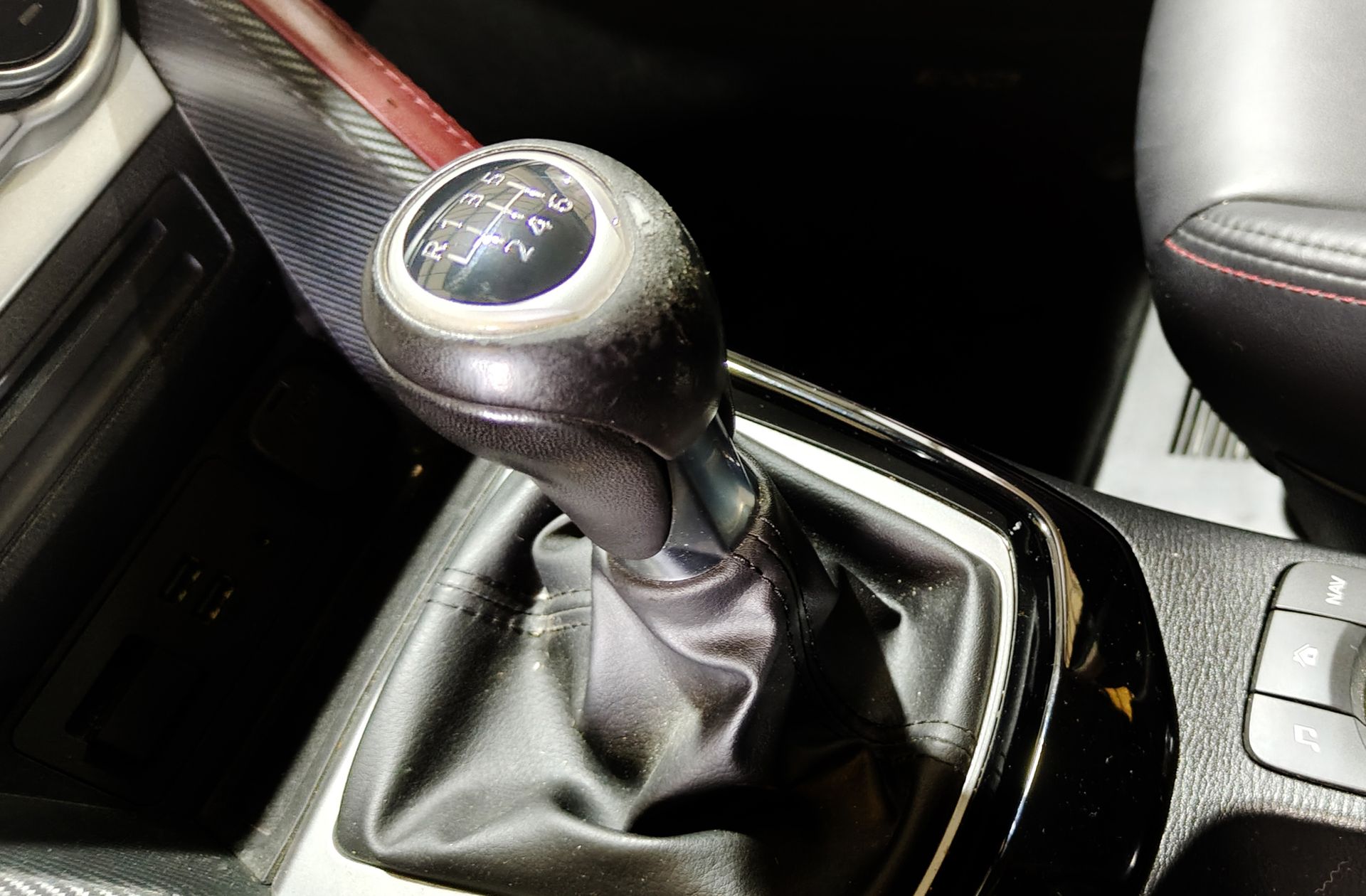 Mazda CX-3 1.5 DE Skyactiv Luxury 2WD - foto 5