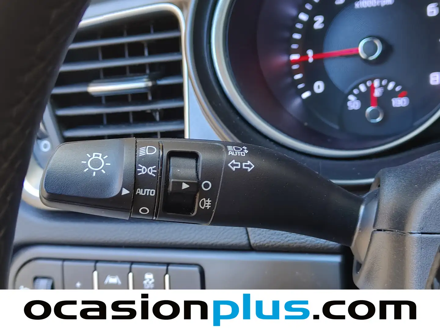 Foto KIA Ceed Kia Ceed 1.0 T-GDi Concept (100 CV)