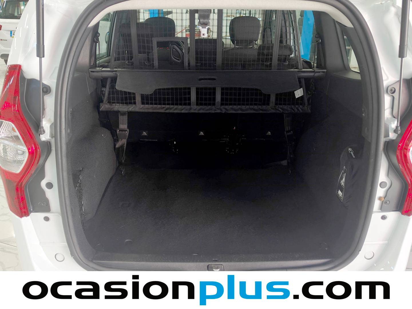 Fotos maletero Dacia Lodgy Dacia Lodgy Comfort 1.6 (107 CV) GLP