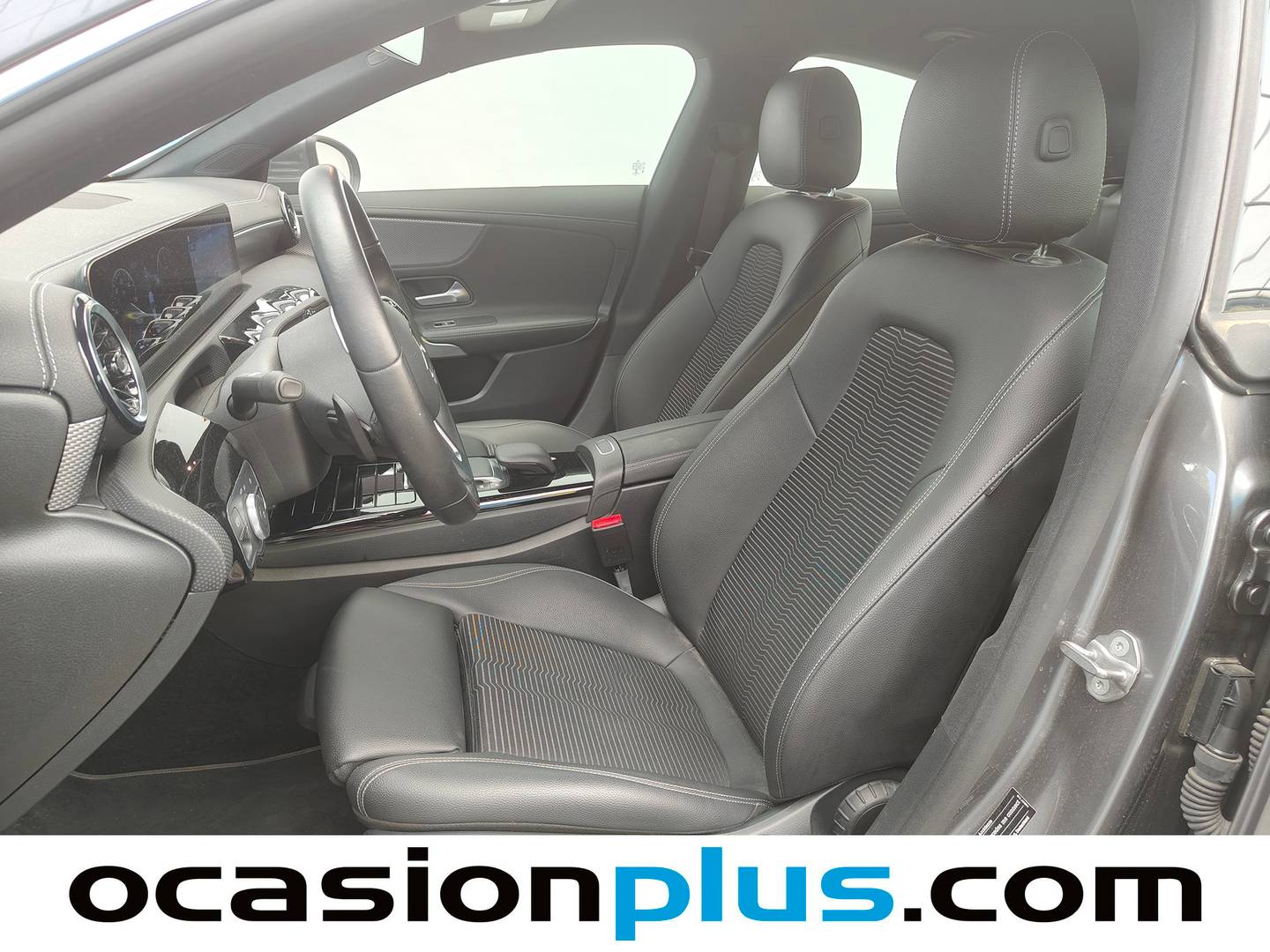 Foto asientos delanteros Mercedes CLA Mercedes CLA 200  (163 CV)