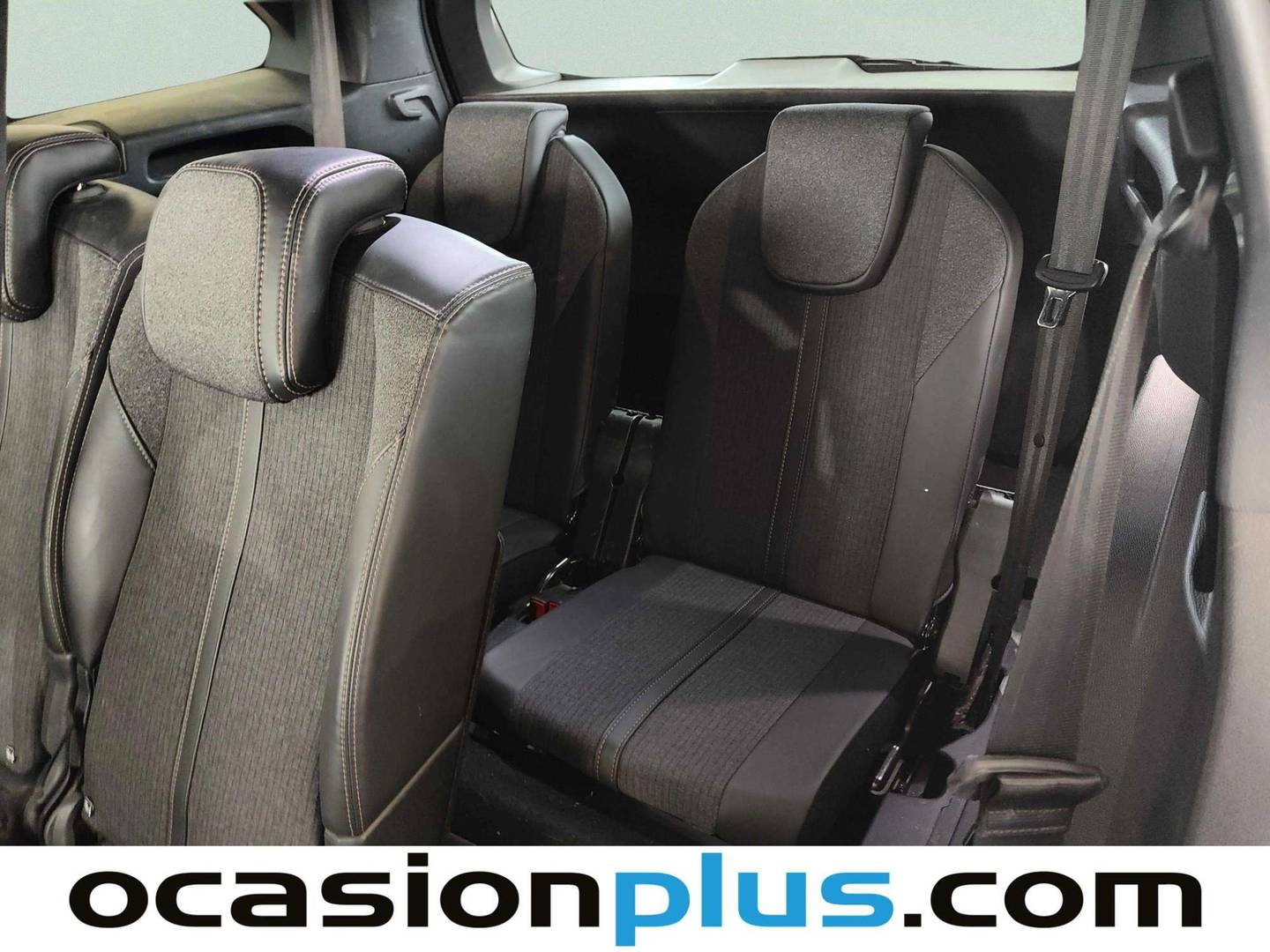 Foto asientos delanteros Peugeot 5008 Peugeot 5008 1.6L BlueHDi GT-Line S&S EAT6 (120 CV) 7 Plazas