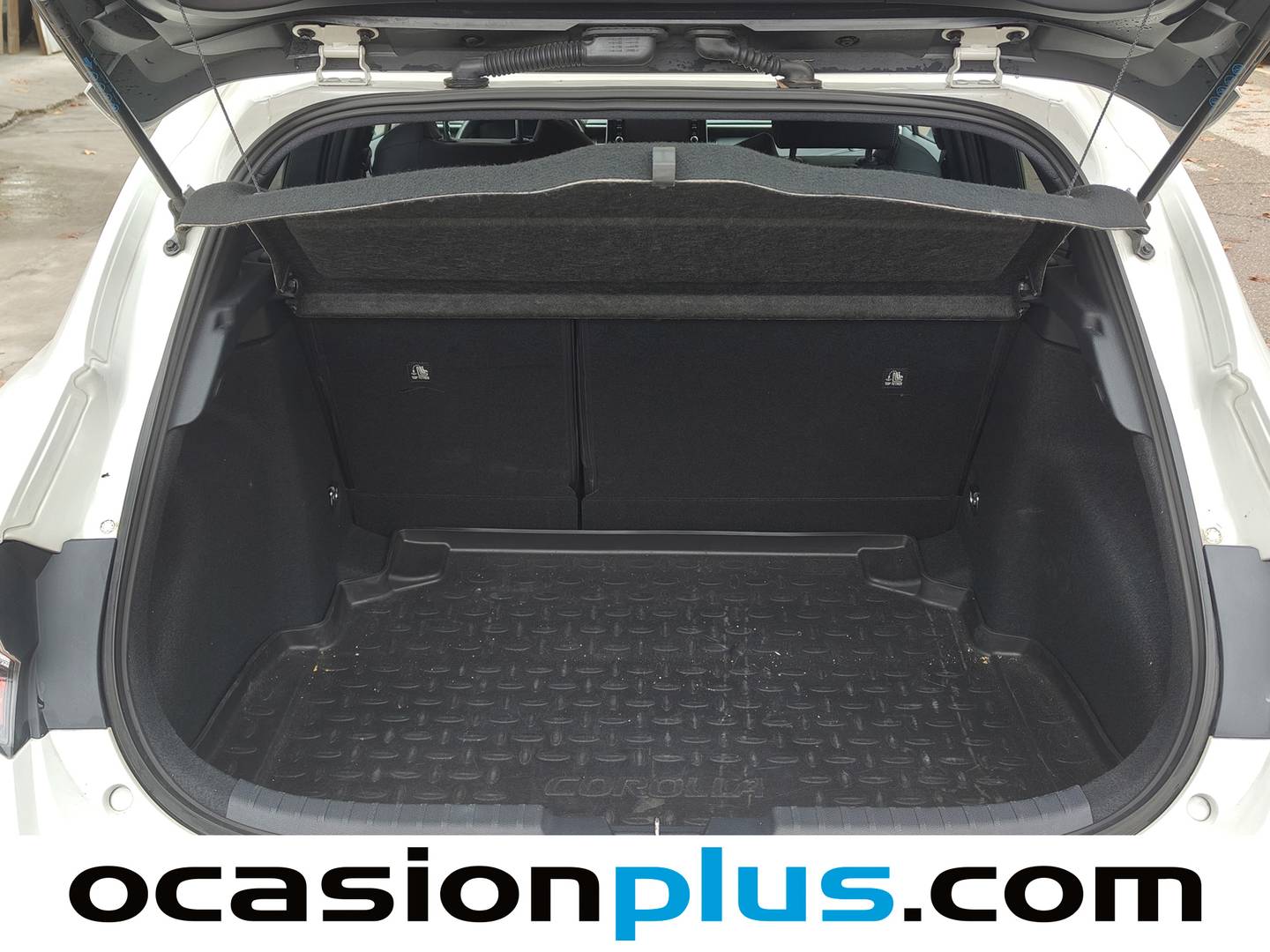 Foto Toyota Corolla Toyota Corolla 1.8 125 Híbrido Feel! E-CVT (122 CV)