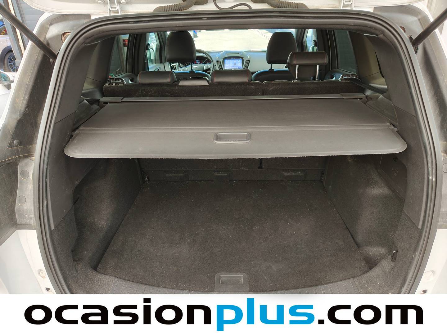Fotos maletero Ford Kuga Ford Kuga 1.5 EcoBoost ST-Line Limited Edition 4x2  (150 CV)