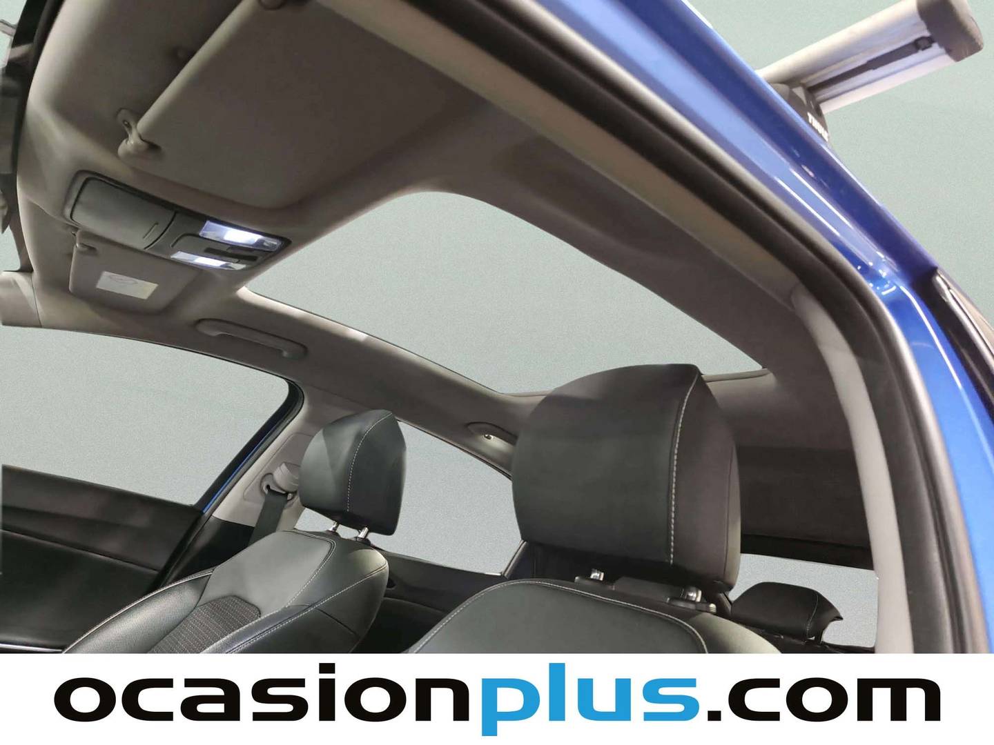 Extras y acabados del KIA XCeed KIA XCeed 1.4 T-GDi Emotion (140 CV)