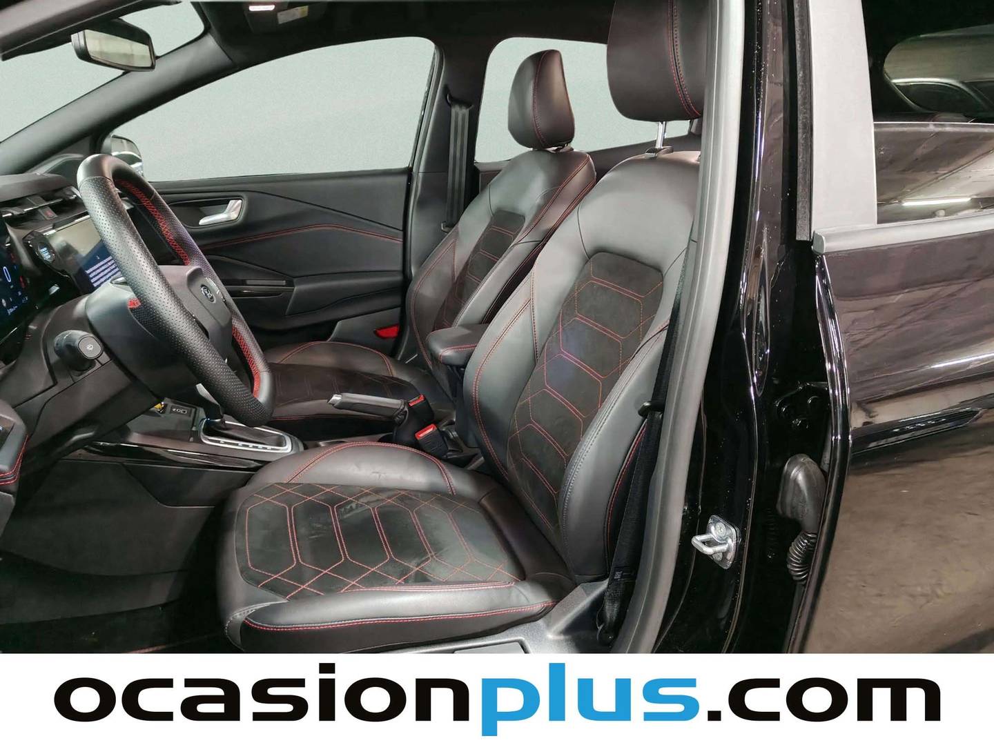 Foto Ford Puma Ford Puma 1.0 EcoBoost MHEV ST-Line X Auto (155 CV)