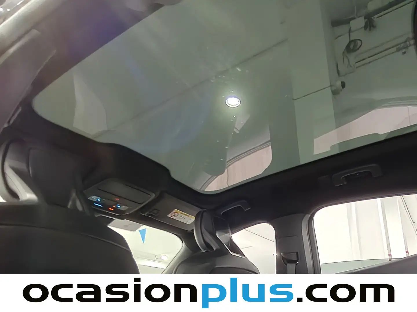 Foto Ford Mustang Mach-E Ford Mustang Mach-E Batería 75.7Kwh AWD (269 CV)