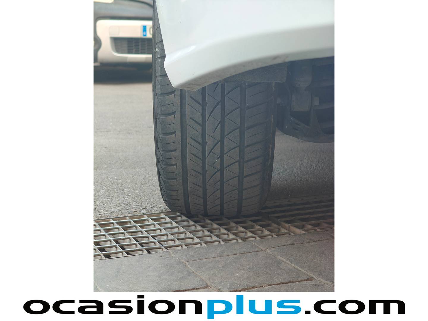 Ford Tourneo Courier Ford Tourneo Courier 1.0 EcoBoost Titanium (100 CV) de segunda mano