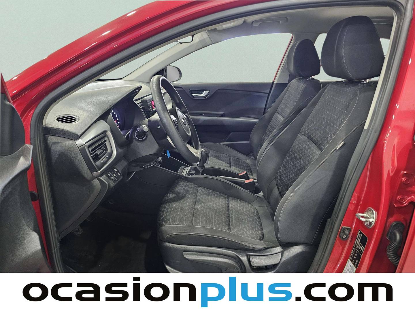 Foto asientos delanteros KIA Rio KIA Rio 1.4 CRDi Concept (77 CV)