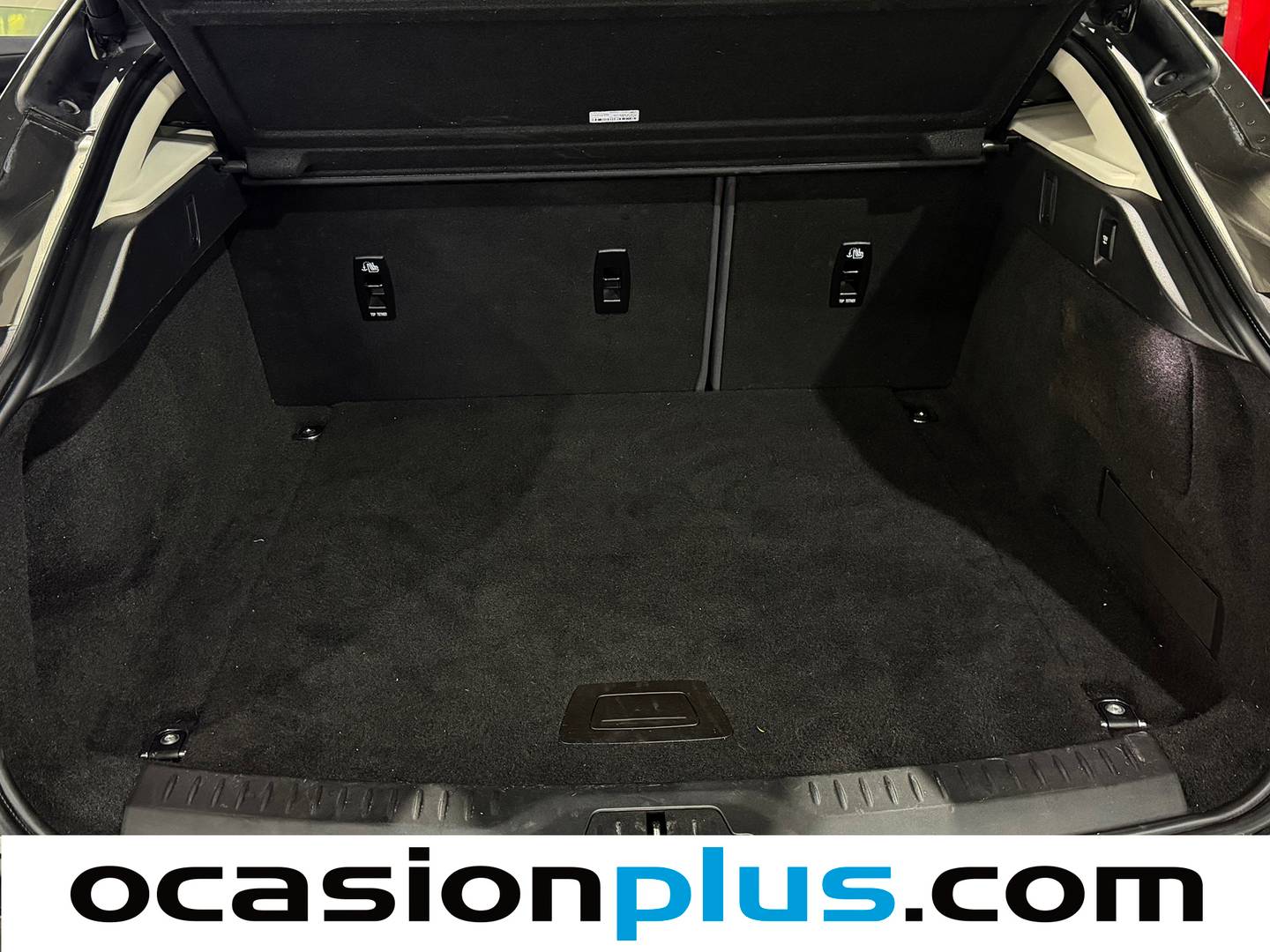 Foto Jaguar i-Pace Jaguar I-PACE EV400 SE 4WD Auto (400 CV)