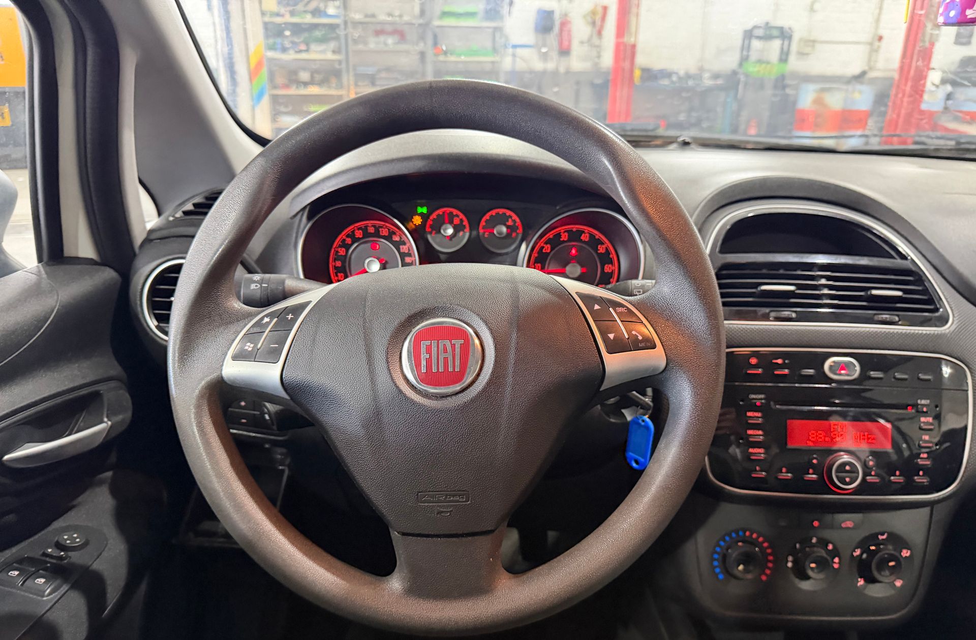 Fiat Punto 1.3 MultiJet Easy - foto 17