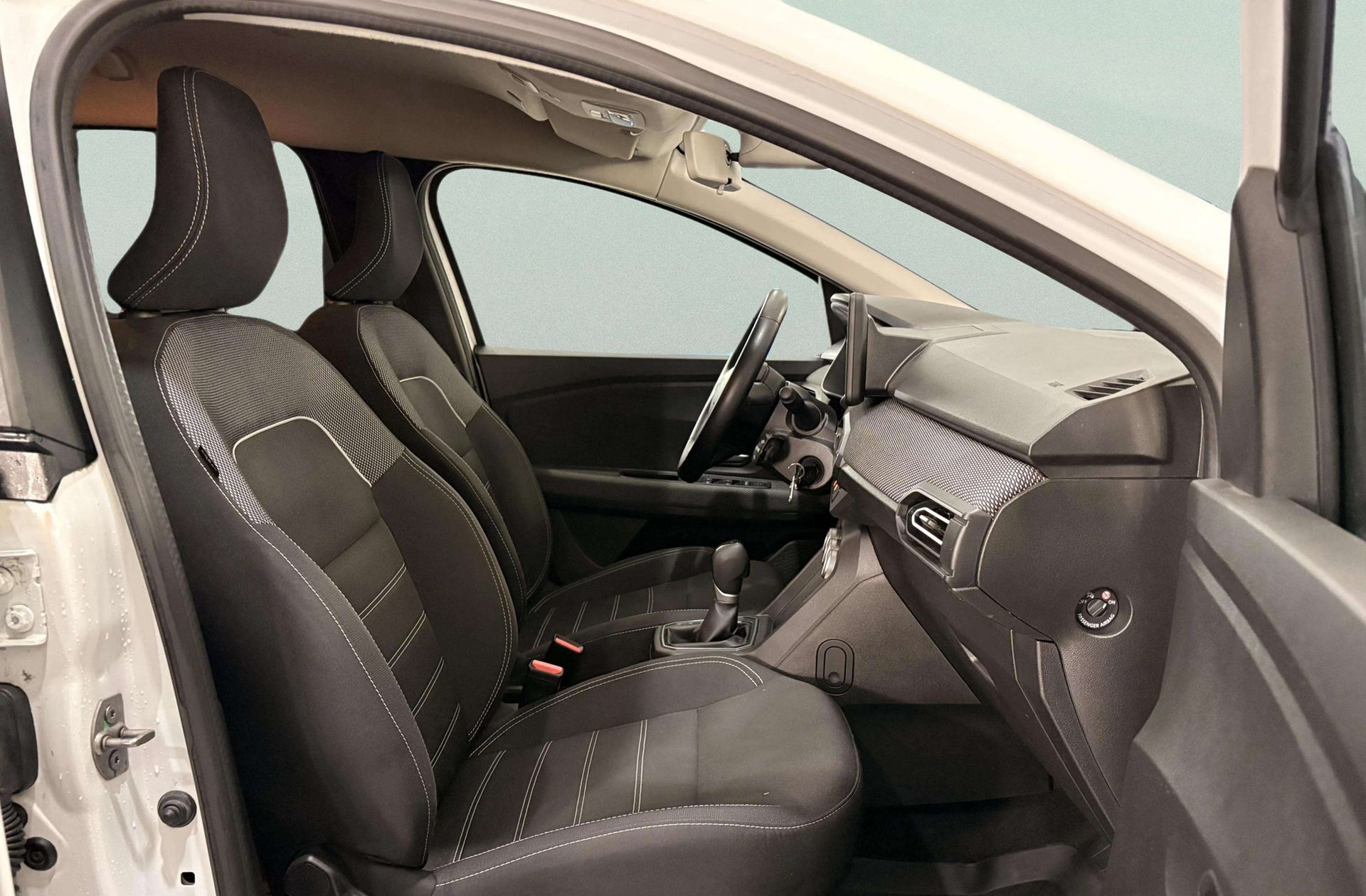 Dacia Jogger Expression Hybrid 5 plazas - foto 17