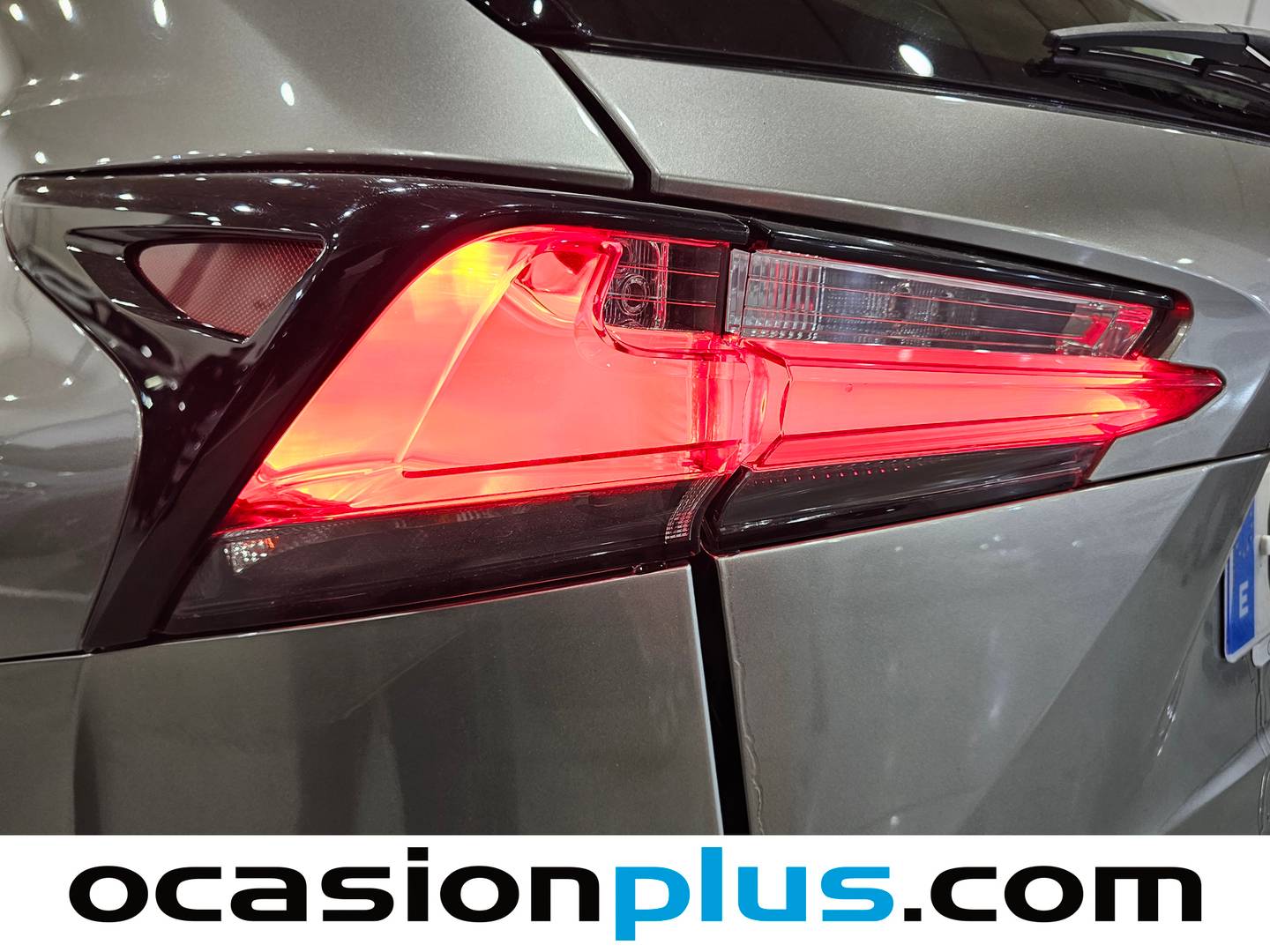 Foto Lexus NX Lexus NX 300h Corporate 2WD (197 CV)