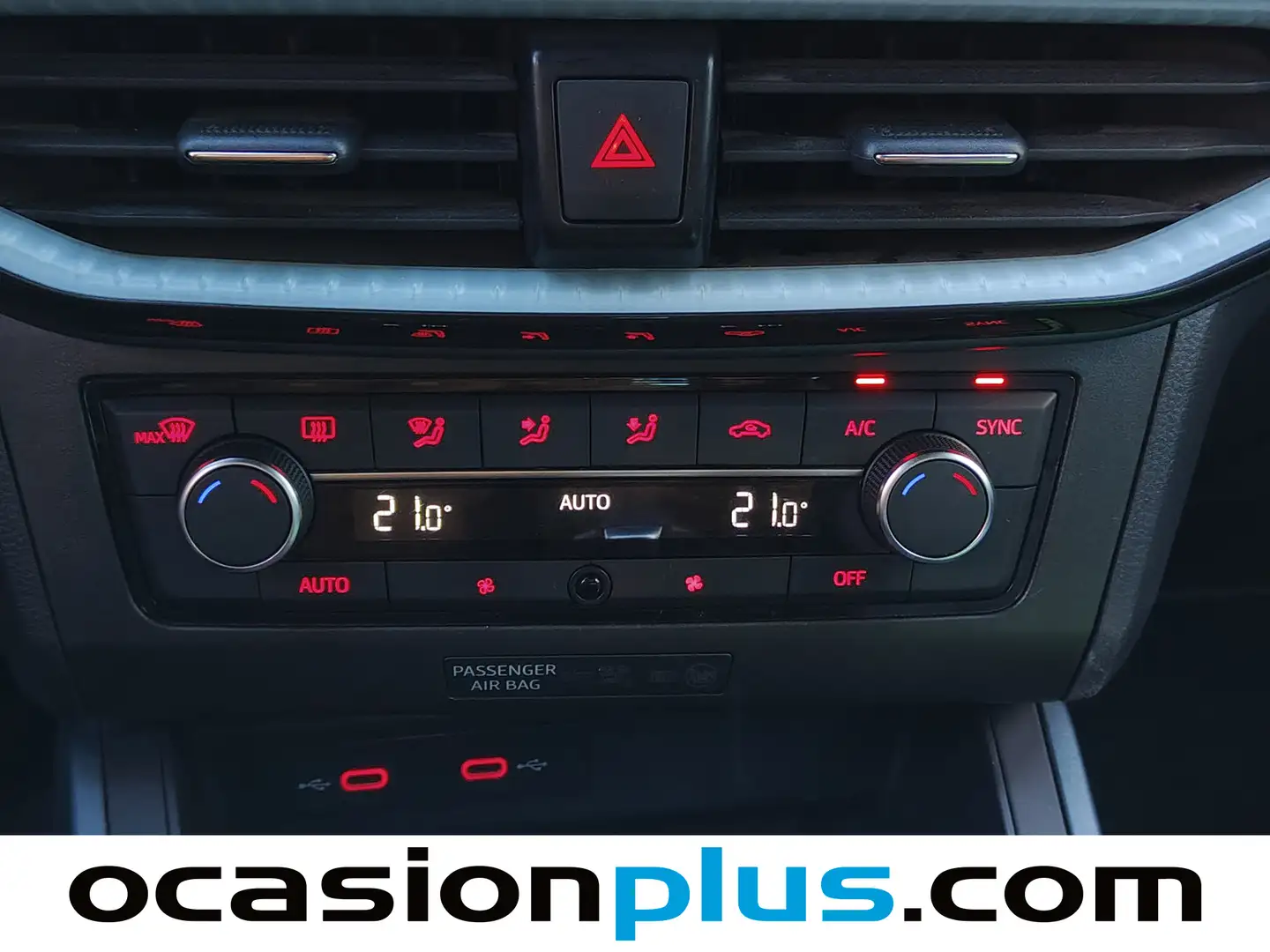 Foto Seat Arona SEAT Arona 1.0 TSI Xperience Plus DSG  (110 CV)