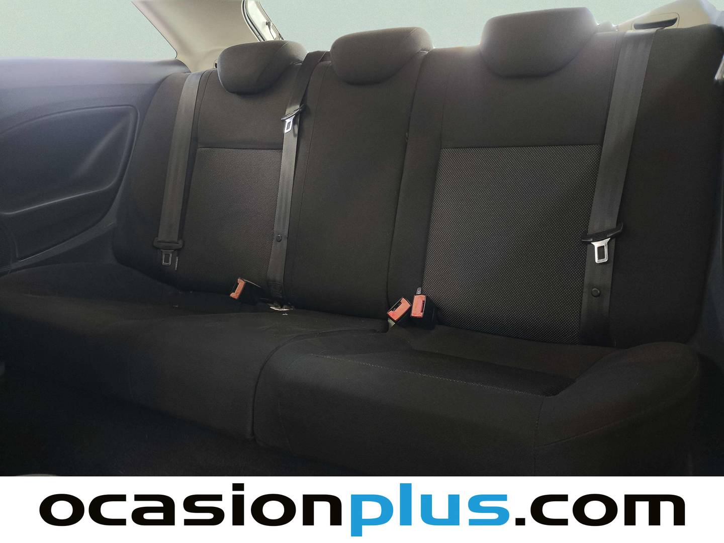 Foto asientos traseros Seat Ibiza Seat Ibiza SC 1.4 16v Sport (85 CV)