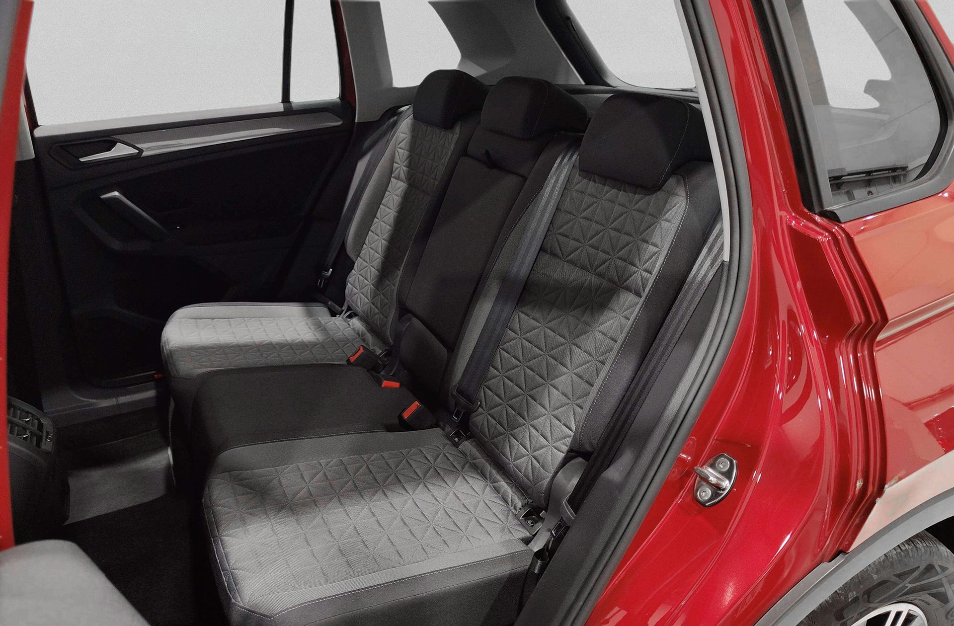 Volkswagen Tiguan Life 2.0 TDI DSG - foto 12