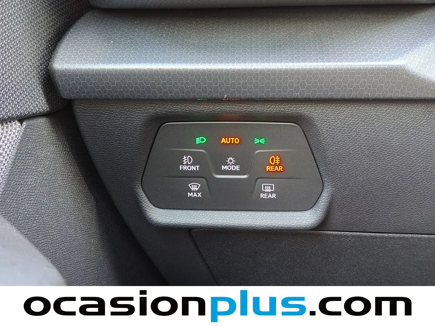 Foto Seat León SEAT León 2.0 TDI S&S Style Go (115 CV)