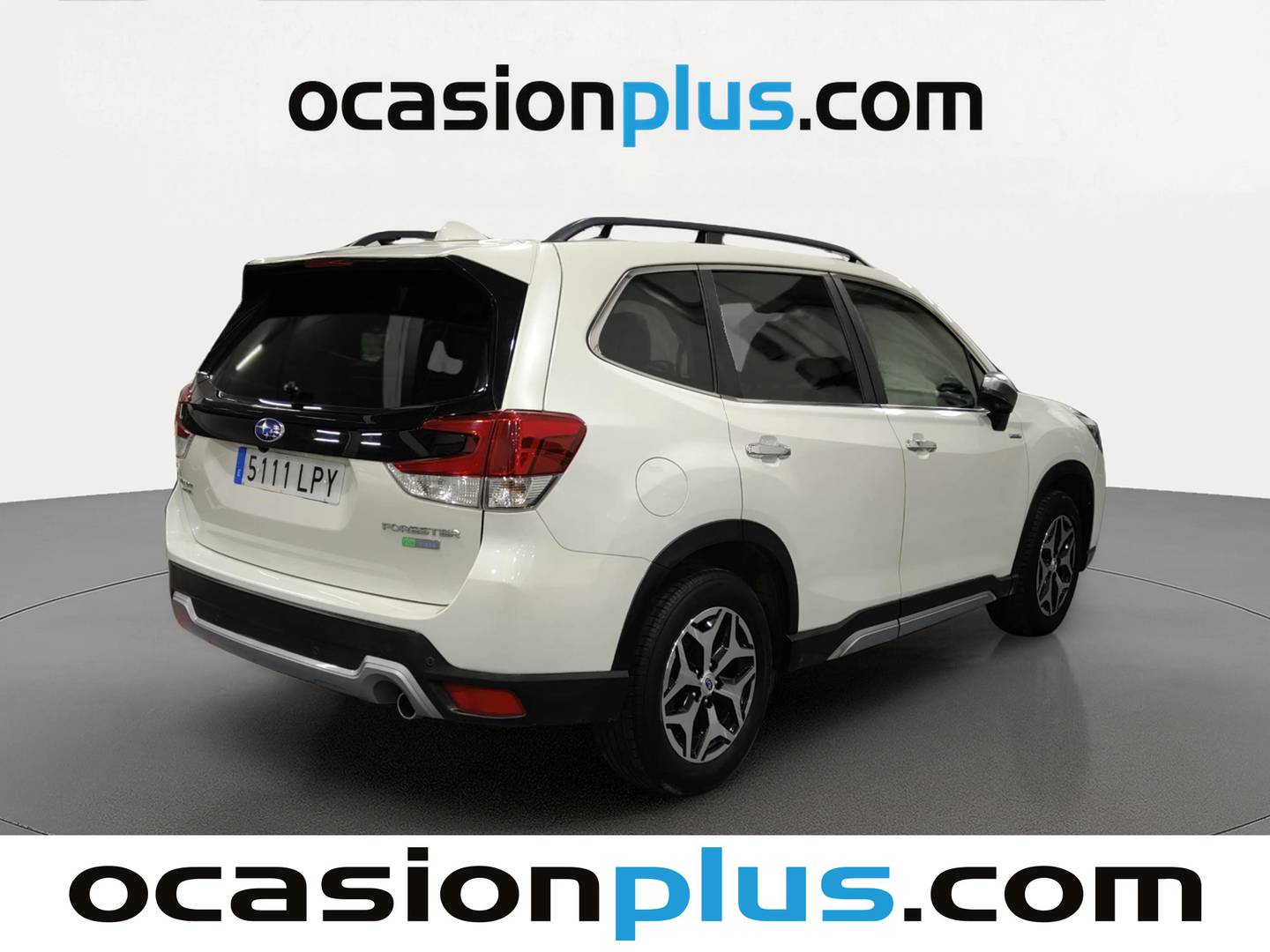 Foto trasera Subaru Forester Subaru Forester 2.0i Hybrid Executive Plus CVT (150 CV) derecha