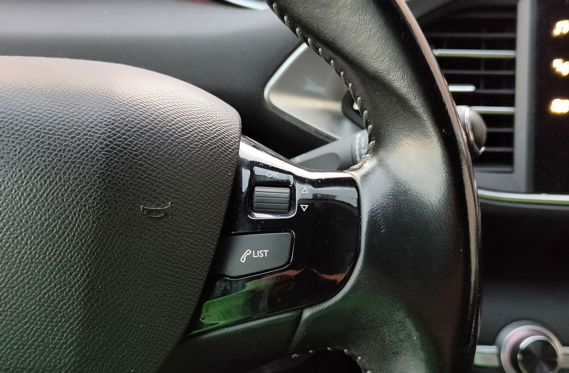 Peugeot 308 PureTech 130 Style - foto 25