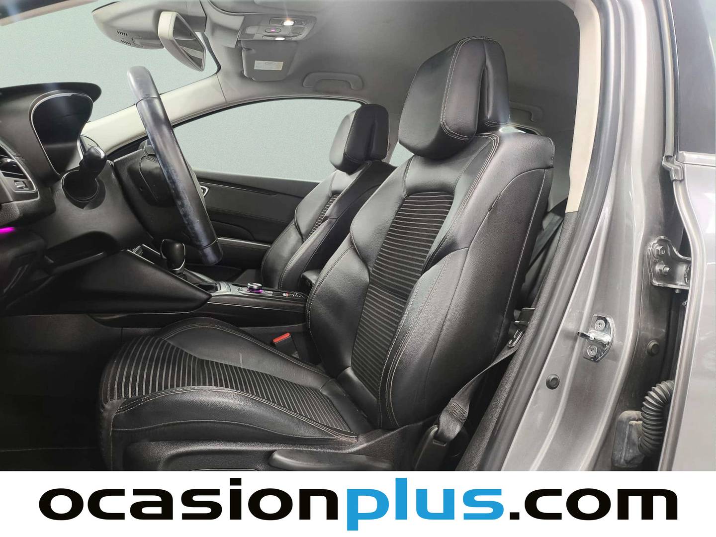 Foto asientos delanteros Renault Talisman Renault Talisman Sport Tourer Zen Energy dCi (160 CV) TT EDC