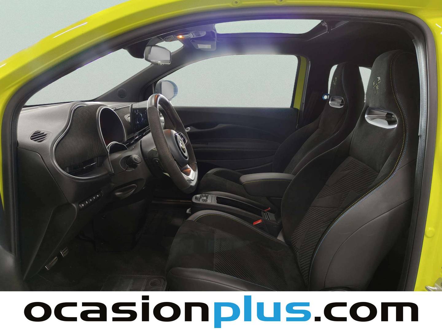 Foto asientos delanteros Abarth 500 Abarth 500e 42kwh Scorpionissima (155 CV)