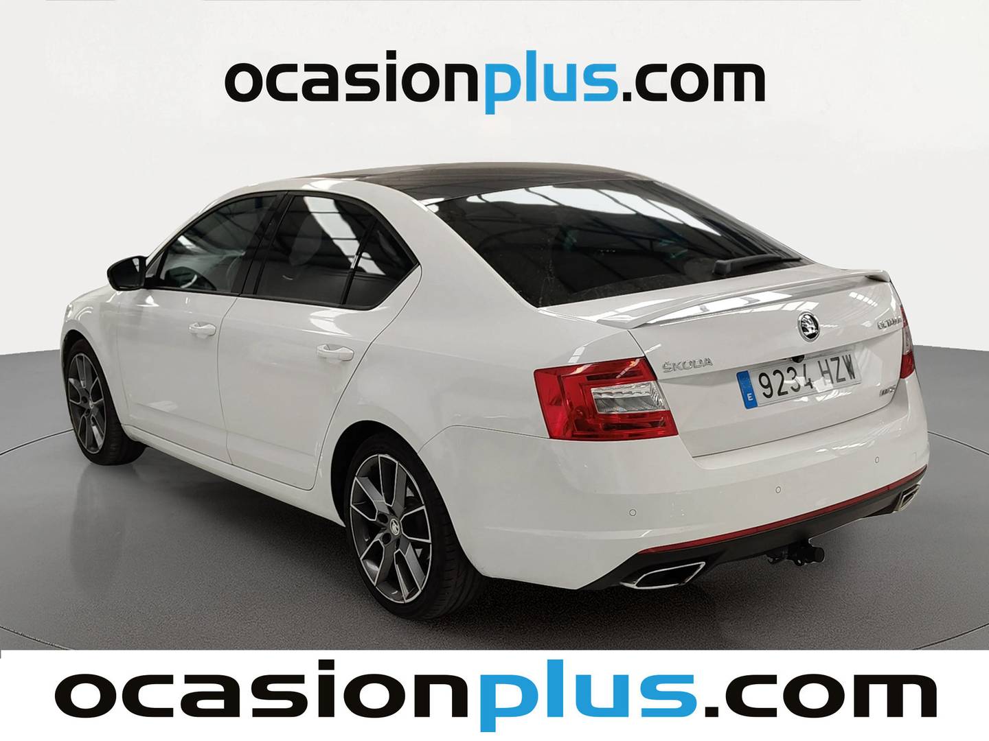 Foto trasera Skoda Octavia Skoda Octavia 2.0 TDI RS (184 CV) izquierda