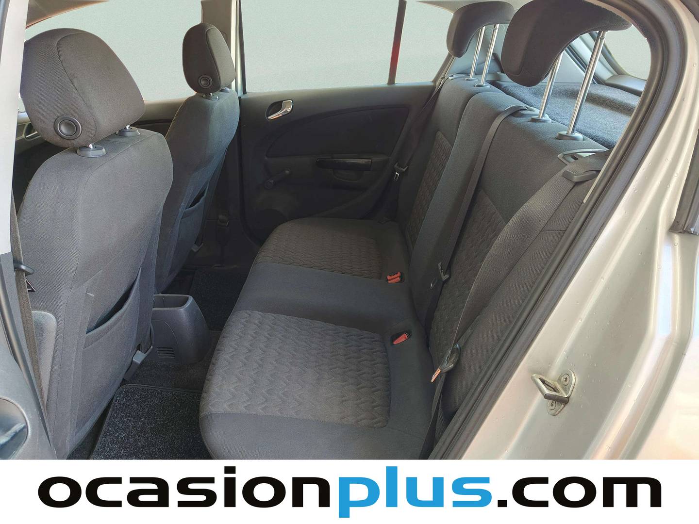 Foto asientos traseros Opel Corsa Opel Corsa 1.3 ecoFLEX Selective (75 CV)