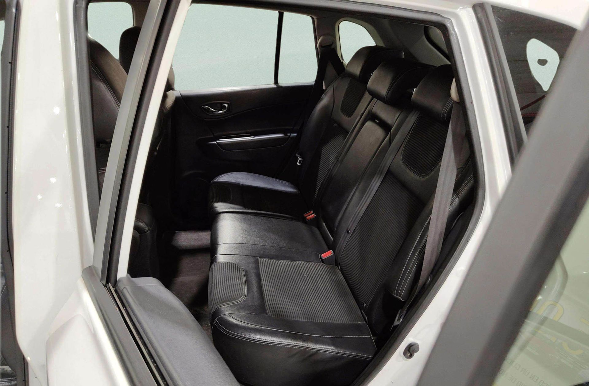 Renault Koleos 2.0 dCi Bose Edition 4x2 - foto 10