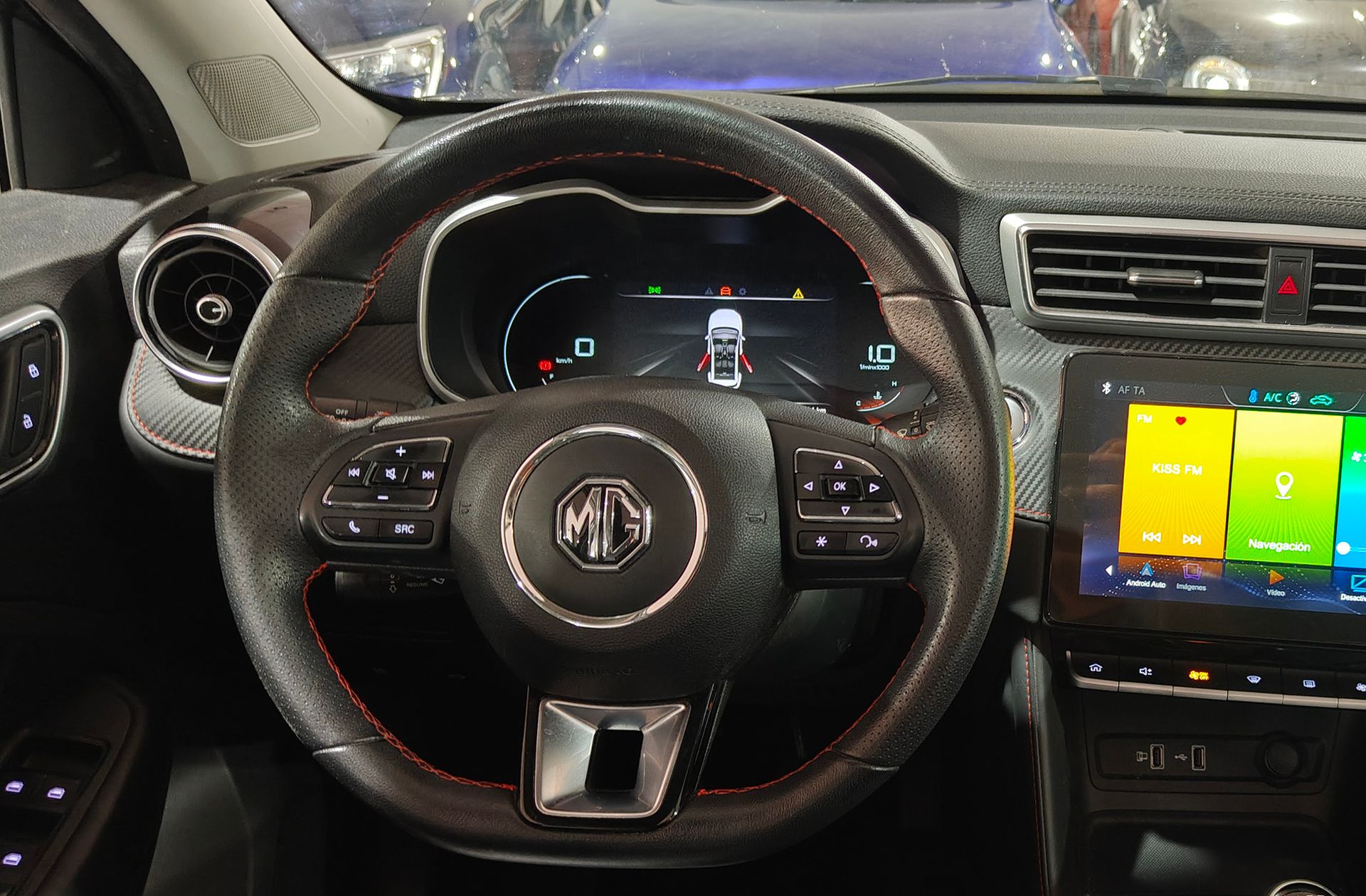 MG ZS 1.0T Luxury - foto 26
