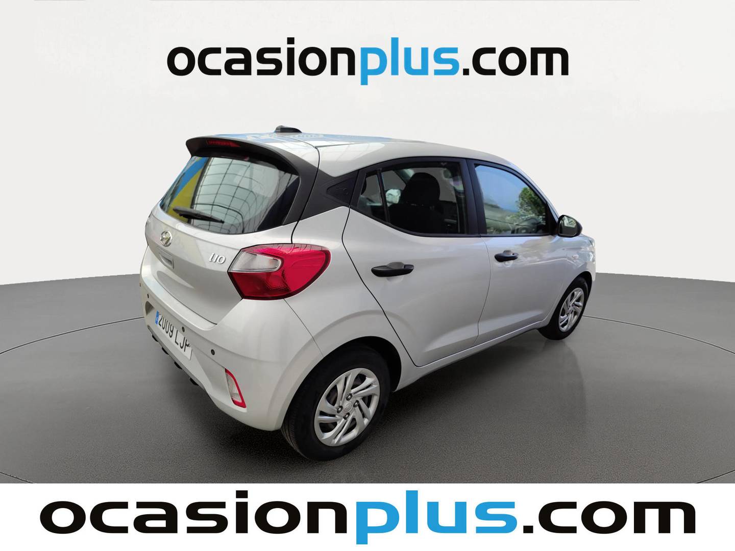 Foto trasera Hyundai i10 Hyundai i10 1.0 Essence (67 CV) derecha