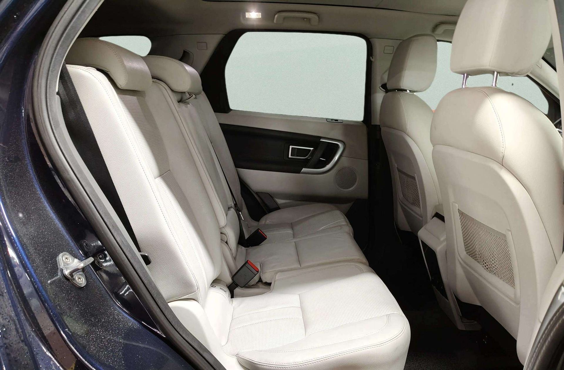 Land Rover Discovery Sport 2.0L TD4 HSE 4x4 - foto 19