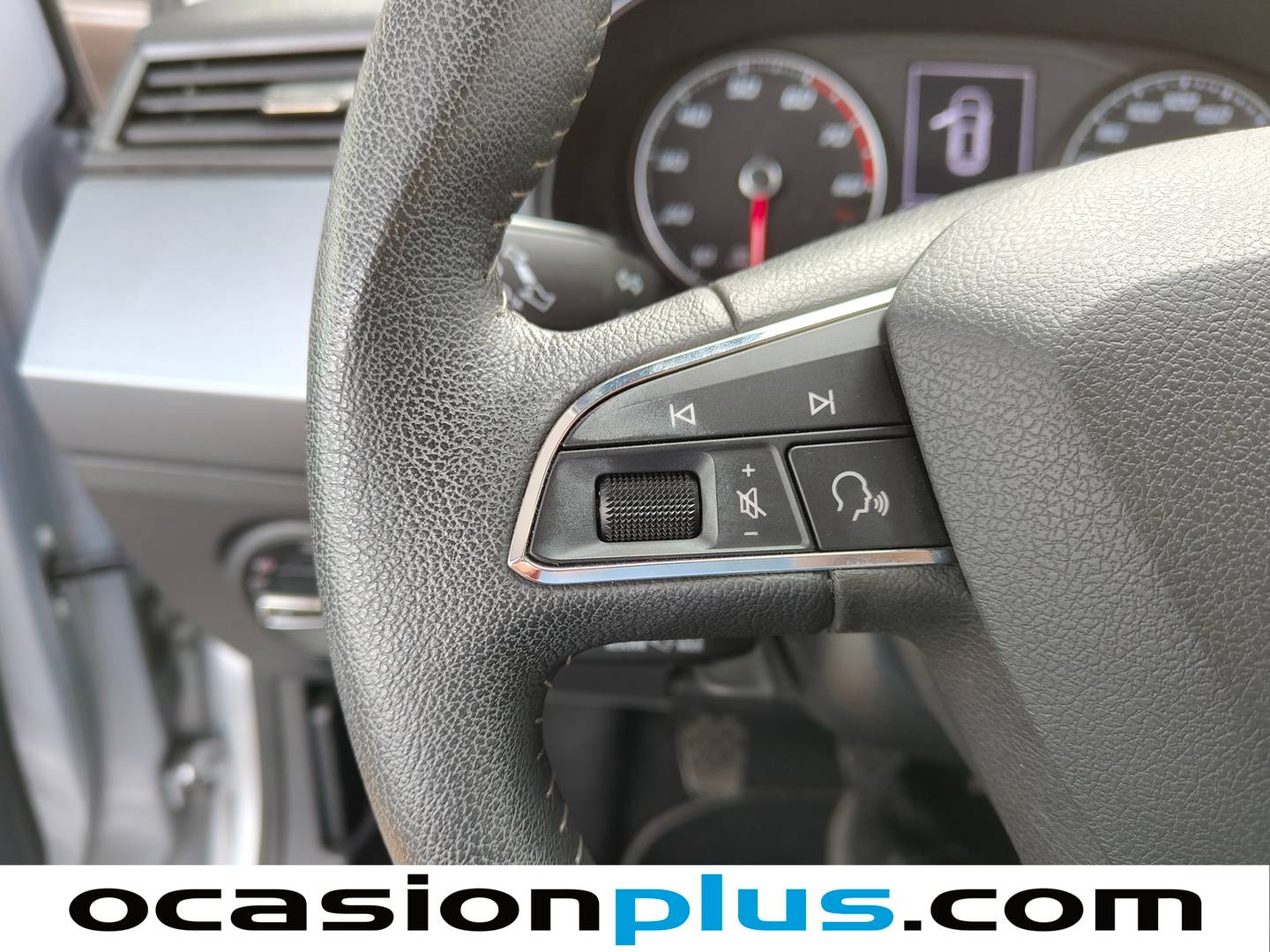 Seat Arona Seat Arona 1.0 TSI Style Go2 (110 CV) seminuevo