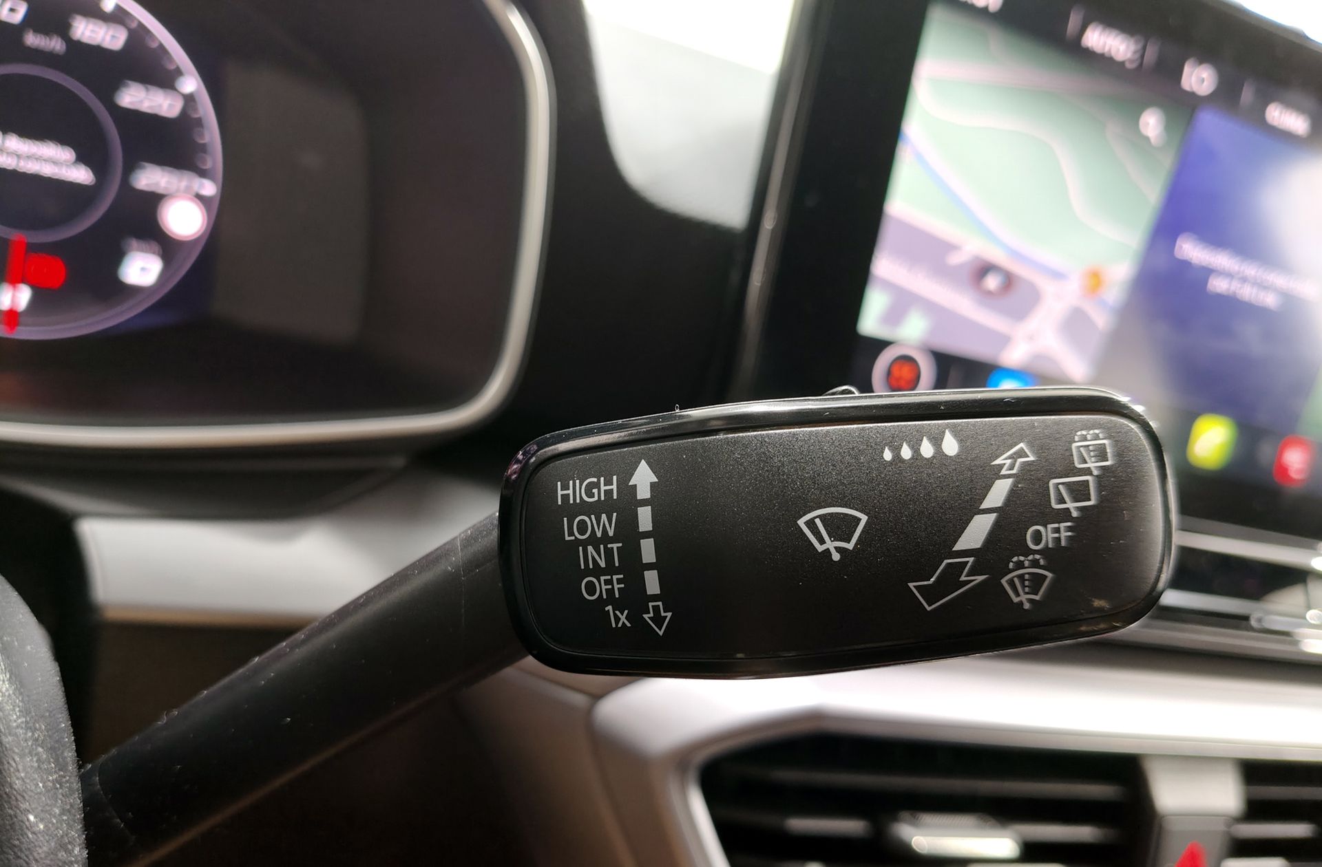SEAT León 1.0 eTSI FR XL DSG - foto 24