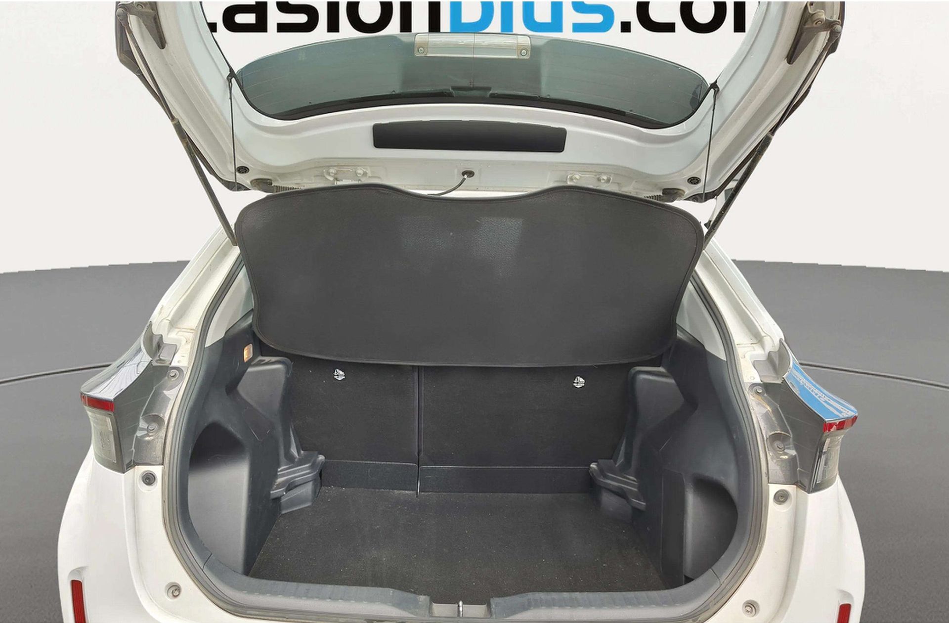 Toyota Yaris Cross 120H Business Plus - foto 15