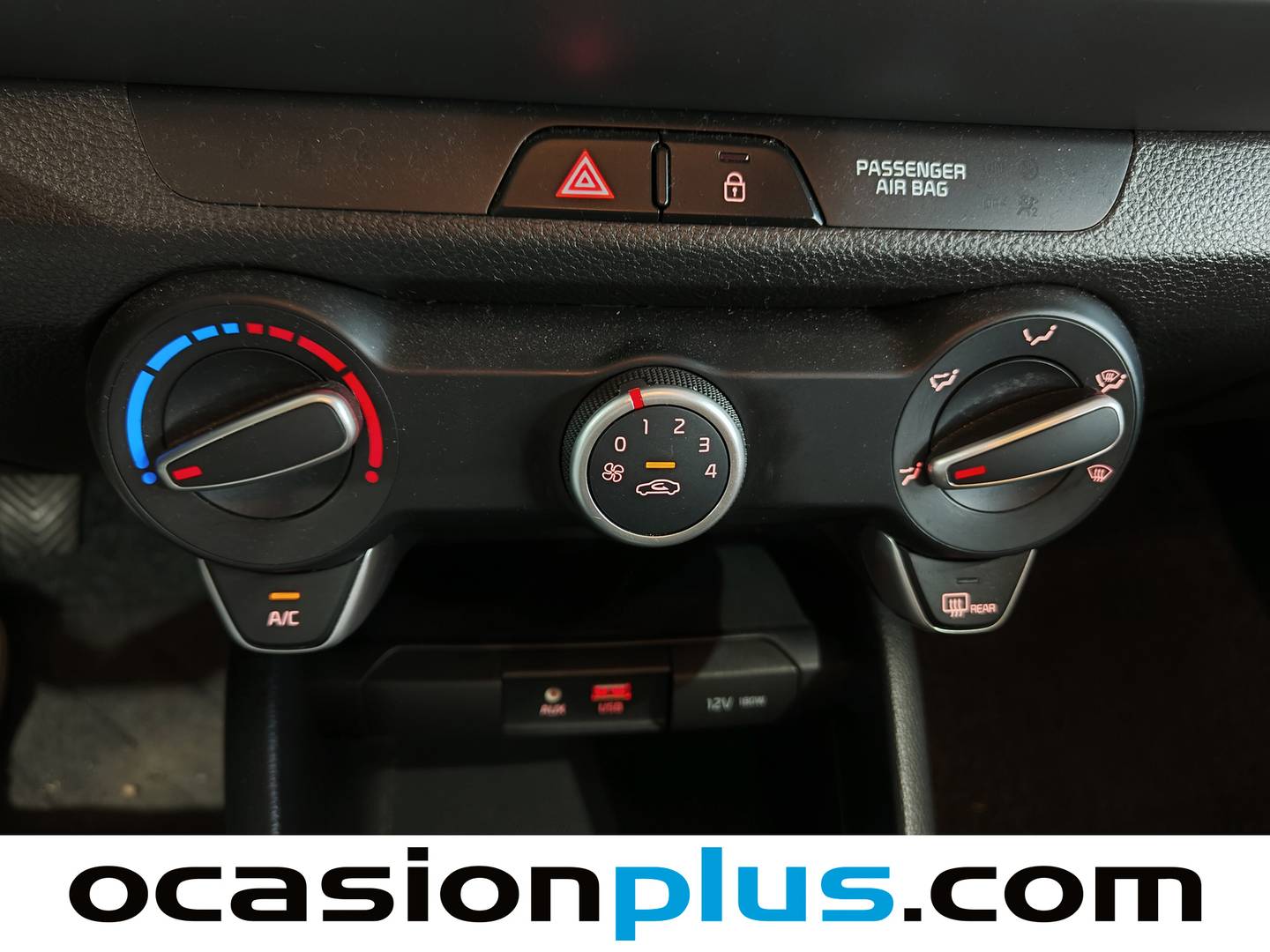 Foto KIA Stonic Kia Stonic 1.0 T-GDi Concept (100 CV)