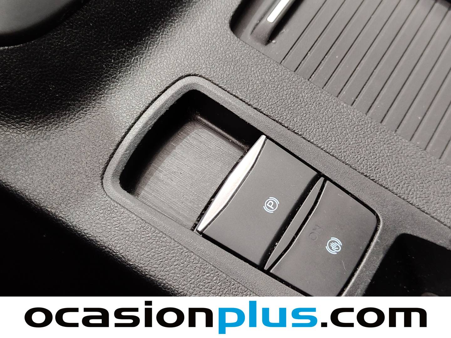 Foto Ford Kuga Ford Kuga 1.5 EcoBoost Titanium 4x2 (150 CV)