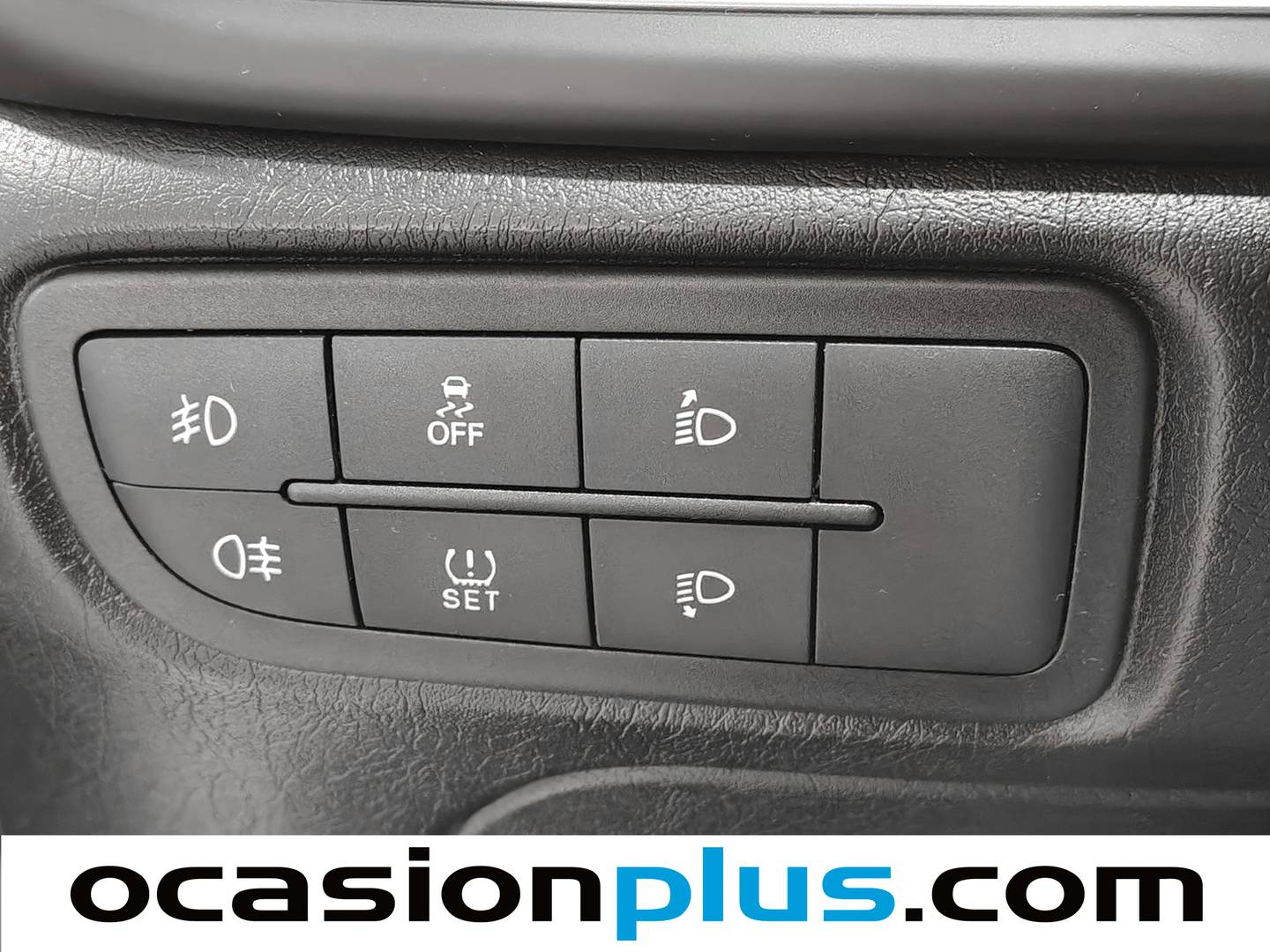 Extras y acabados del Fiat Tipo Fiat Tipo SW 1.3 Multijet Mirror (95 CV)