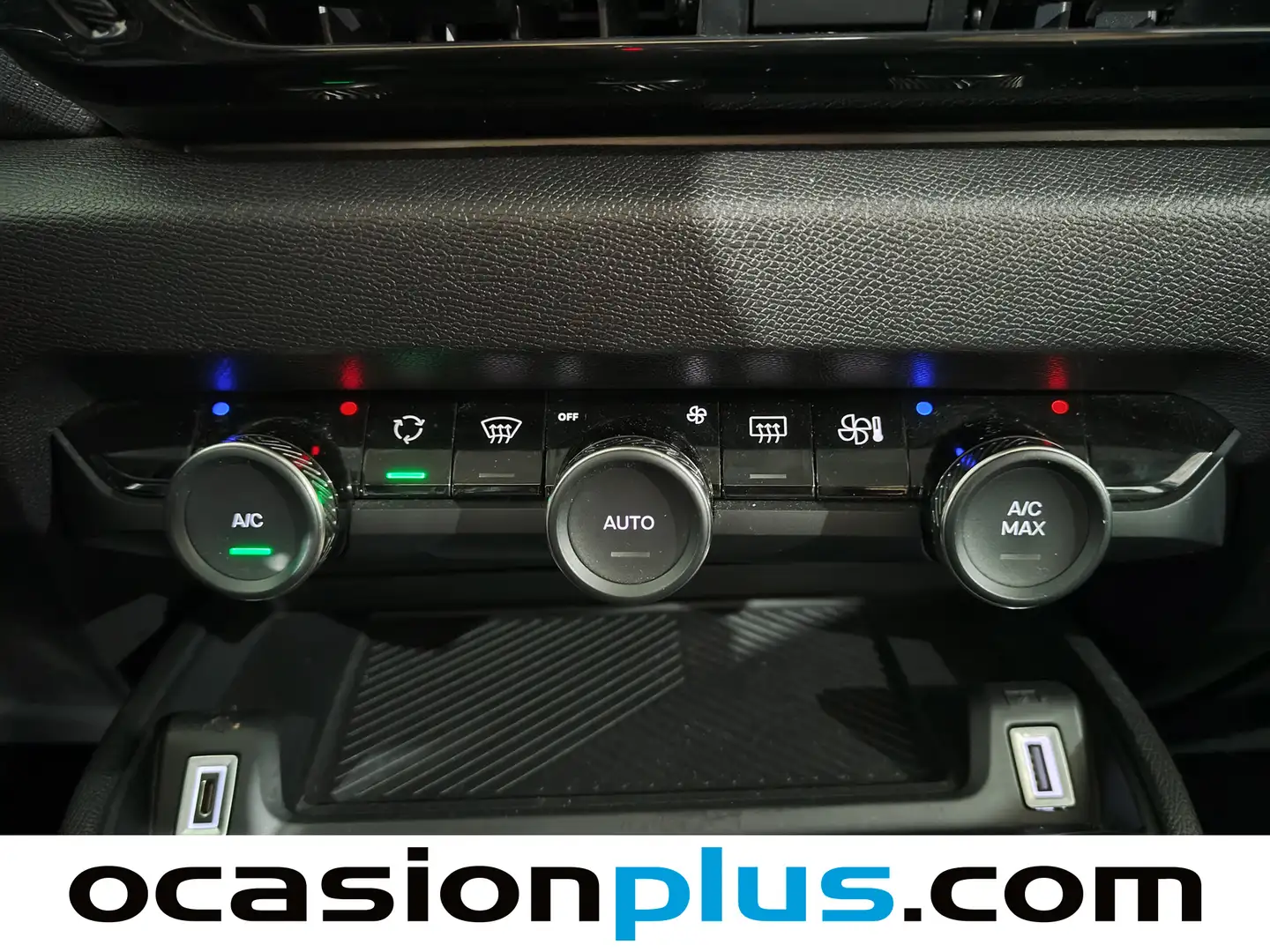 Foto Citroën C4 Citroen C4 PureTech 130 S&S 6v Feel Pack (130 CV)