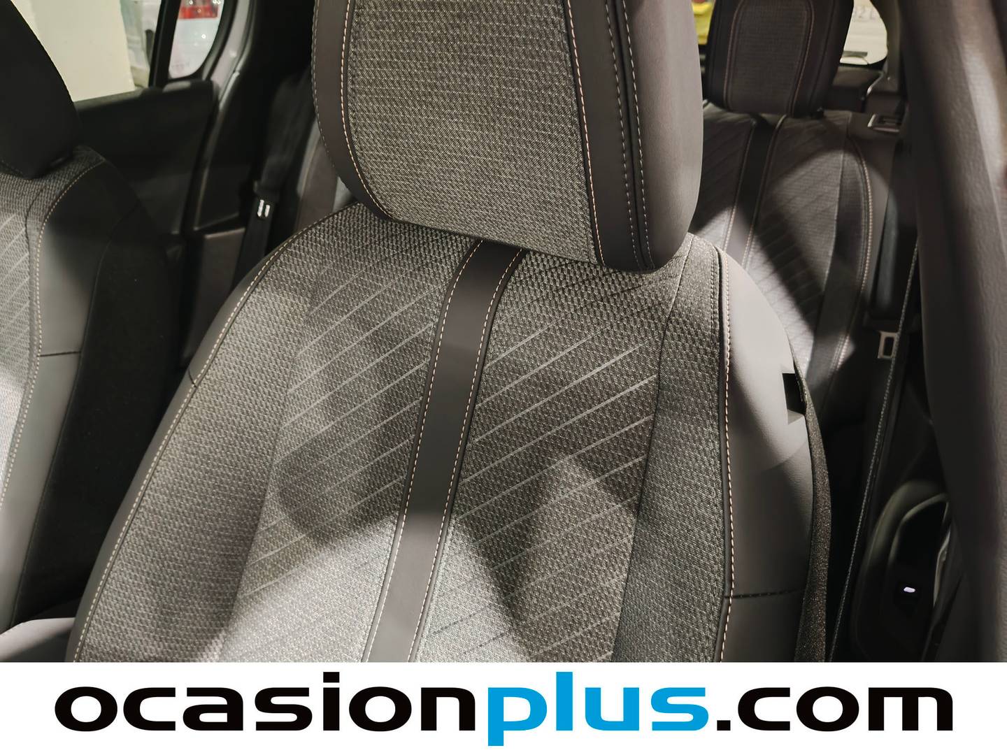 Extras del Peugeot 208 Peugeot 208 PureTech 100 Allure (100 CV)