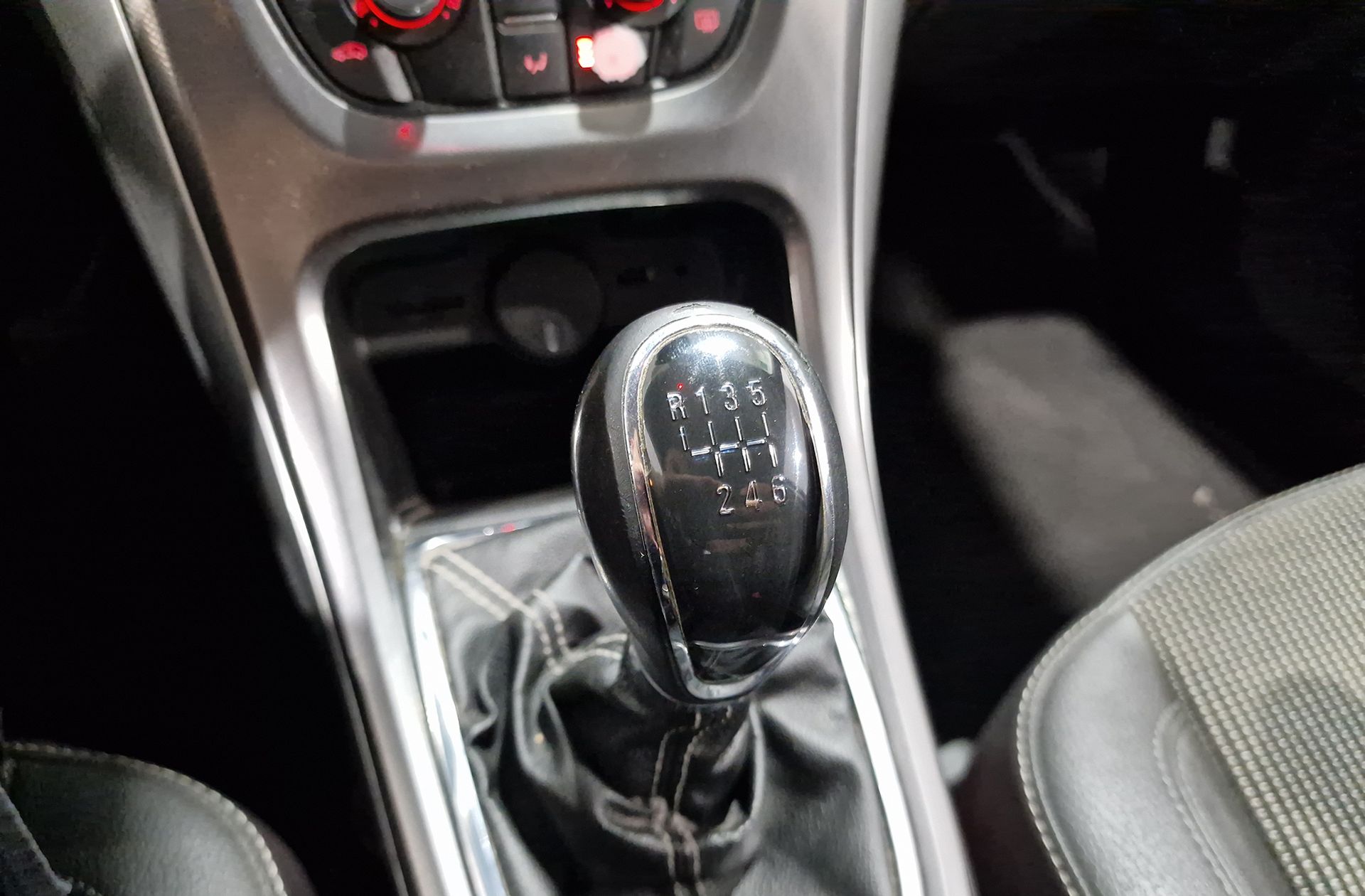 Opel Astra Sports Tourer 1.7 CDTI Excellence - foto 5