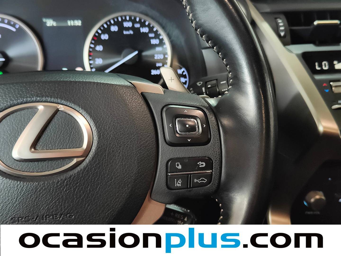 Accesorios del Lexus NX Lexus NX 300h Business Navigation 2WD (197 CV)